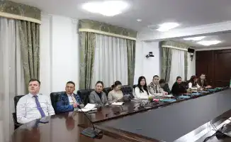 Сотрудники Аппарата Высшего Судебного Совета участвуют в семинарах по правовым вопросам и служебной дисциплине