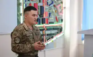 Полиглот из Алматы служит в Национальной гвардии