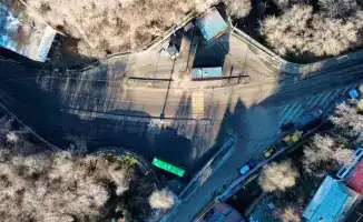 Строительство 20 площадок для автобусов в Алматы с комнатами отдыха для водителей