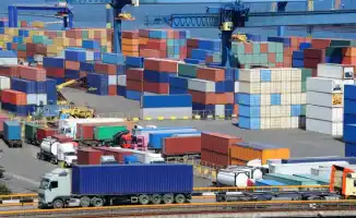 Казахстан стремится стать ключевой транспортной гаванью Евразии, заявляет президент Токаев