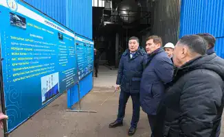 Региональный лидер приветствует работников коммунального сектора накануне Нового года