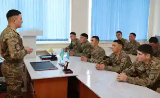 Солдат-полиглот из Национальной гвардии свободно говорит на семи языках