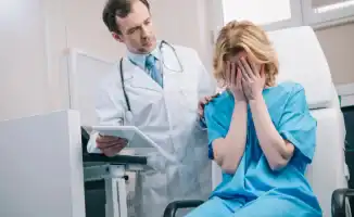 Казахстанские пациенты в 2025 году: более половины жалоб связаны с отказами в госпитализации