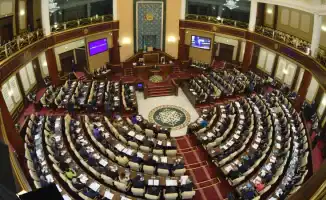 Новый Парламент Казахстана: ключевые изменения в Конституции и их влияние на политическую систему страны