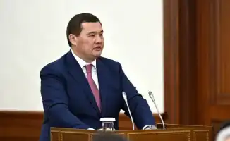 Токаев отметил успехи акима Кызылорды Нурлыбека Налибаева