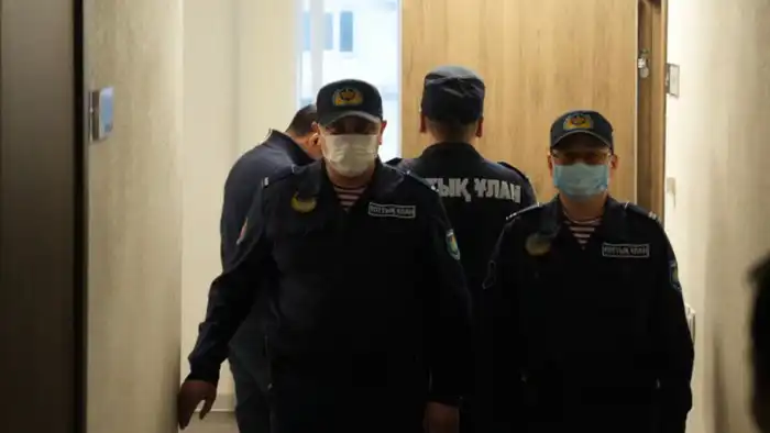 Суд по делу об убийстве Ержана Бабакумарова пройдет в закрытом режиме, ограничив доступ СМИ {city2}