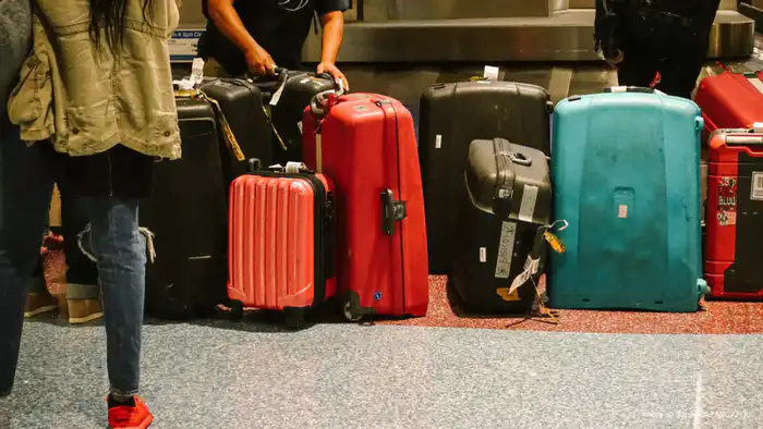 Вьетнамская одиссея: рейс VietJet Air из Астаны в Камрань задерживается на два дня, и пассажиры терпеливо ждут своего 'полетного часа' {city2}