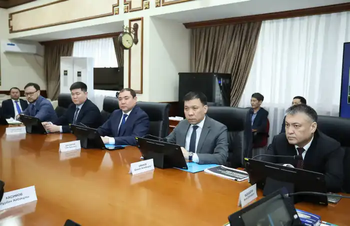 Теплица в пустыне: свежие овощи круглый год! {city2}