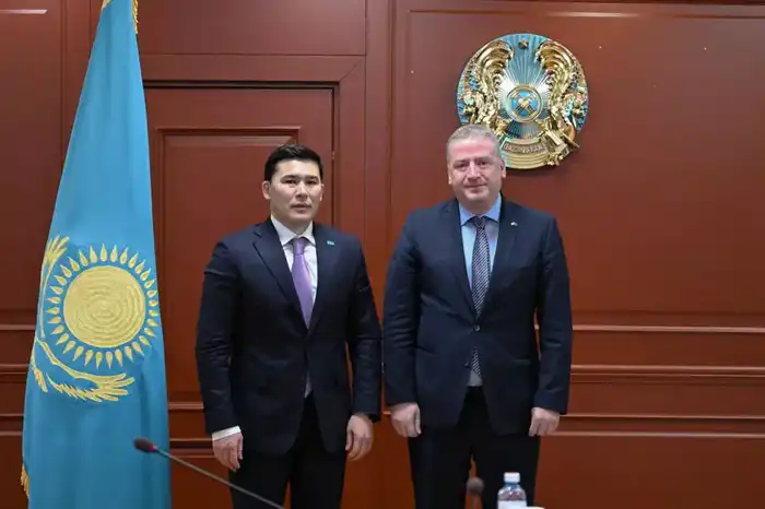 Казахстан и Грузия намерены укреплять сотрудничество в сферах туризма и спорта (3)