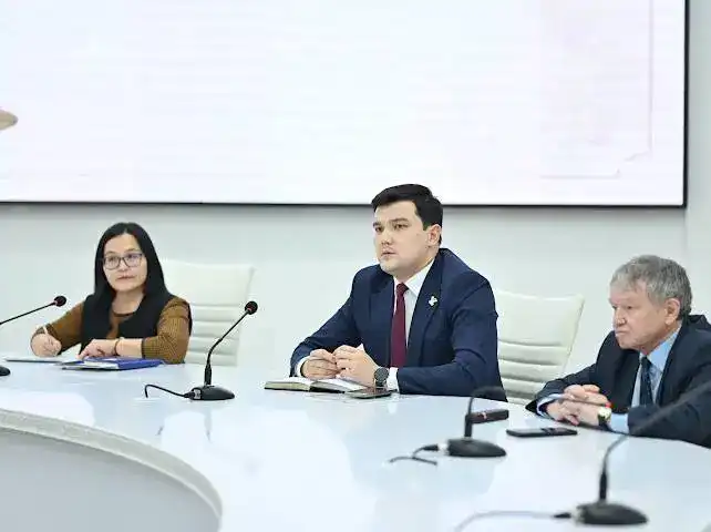 Обсуждение конституционных реформ в Казахстане: международный взгляд на президентские инициативы {city2}