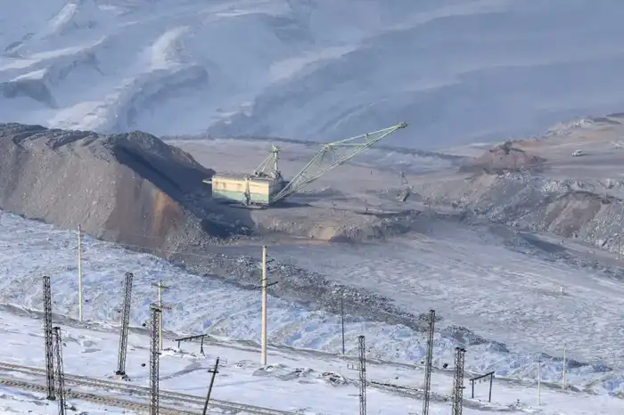 Олжас Бектенов проверил реализацию поручений Президента по укреплению энергобезопасности и развитию угольной генерации в Павлодарской области (4)