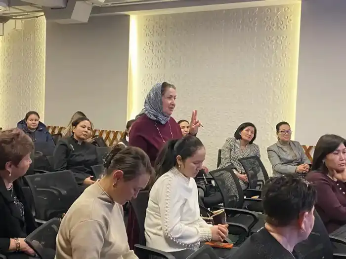 Социальные предприниматели Астаны обсудили изменения в Конституции страны {city2}