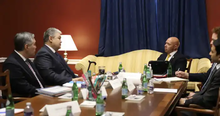 Взаимодействие Казахстана и США: акцент на торгово-экономические связи и законодательные инициативы {city2}