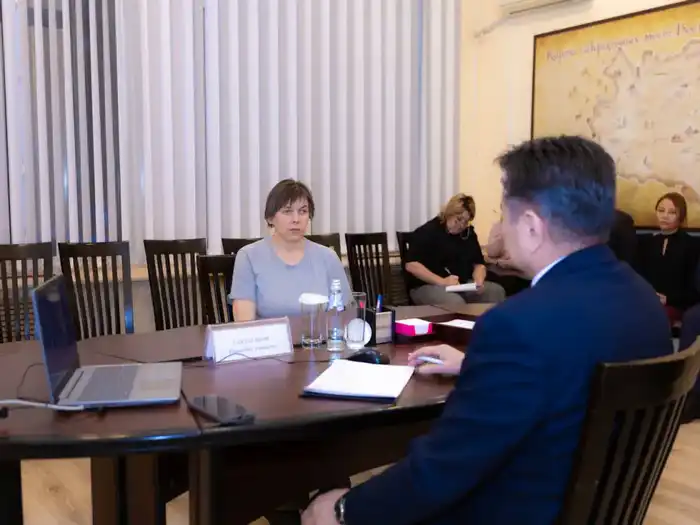 Аким ВКО провёл личный приём граждан (4)