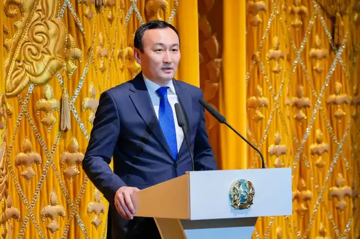 «Закон и порядок»: профилактический спектакль о вреде наркотиков представили столичной молодежи (2)