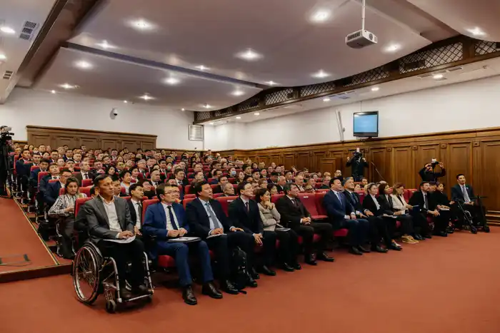 Итоги работы 2025 года и задачи 2026 года в социально-трудовой сфере МТСЗН РК {city2}