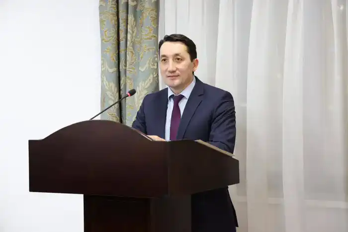 Сотрудники Аппарата Высшего Судебного Совета прошли семинары по интернет-безопасности и антикоррупционному законодательству {city2}