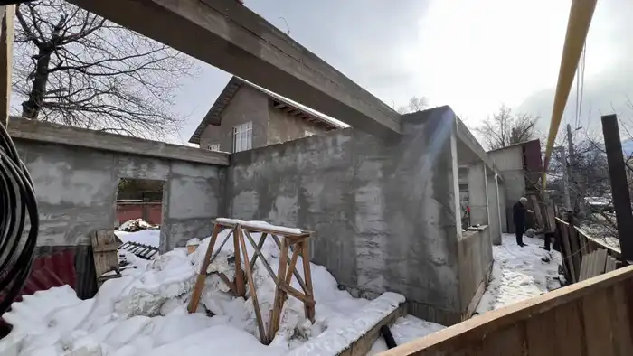 Снос незаконной постройки в Алматы: последствия для градостроительного контроля {city2}