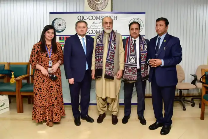 Углубление научного сотрудничества Казахстана и COMSTECH: новые перспективы для высшего образования {city2}