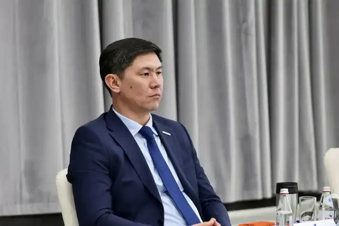 Студенческая молодежь Актюбинской области включилась в обсуждение Новой Конституции (3)