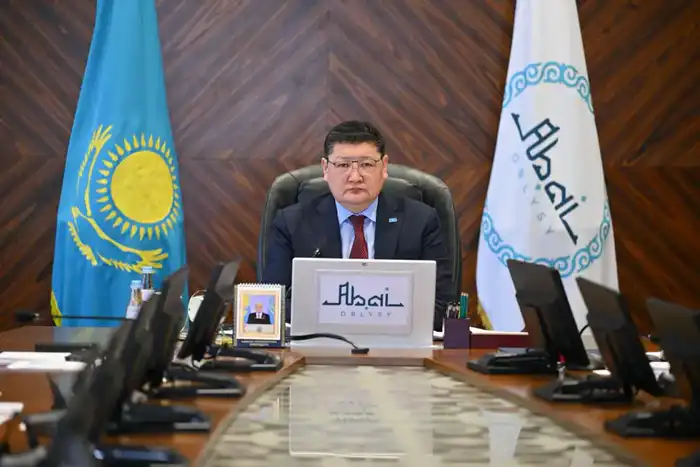 Обсуждены пути реализации поручений Президента (8)