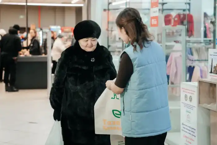 Таза Казахстан: В области Абай прошла акция «Эко культура: Выбирай шоппер!» (4)