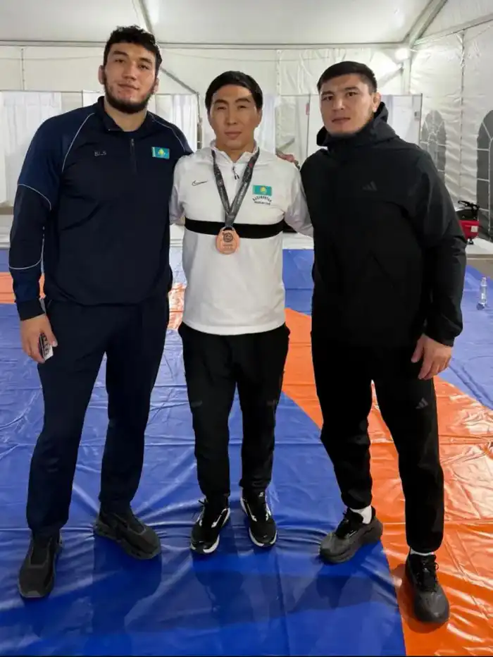 Ризабек Айтмухан: триумфальная победа на албанском пьедестале {city2}