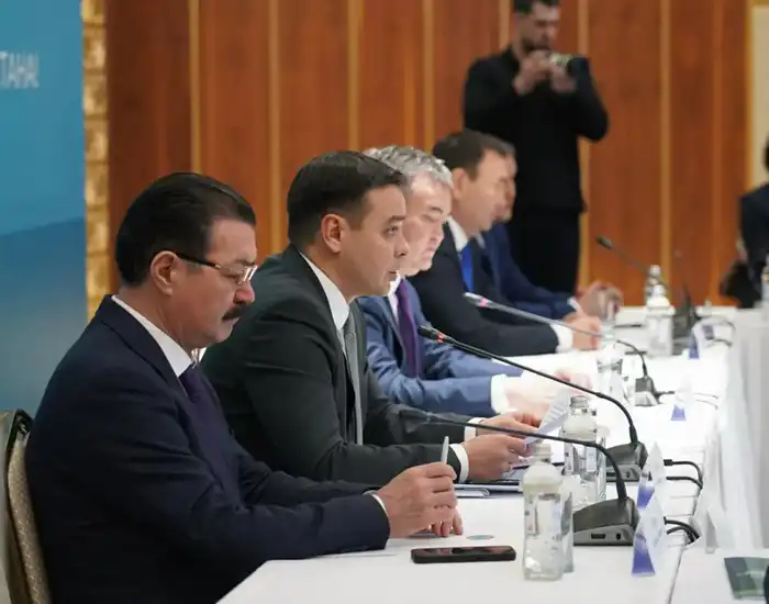 Артур Ластаев: Приоритет прав человека проходит через весь проект Конституции (4)