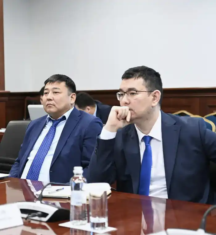 Вокзалы будущего: комфорт на рельсах! {city2}