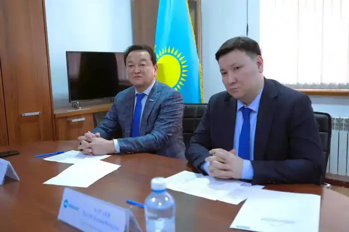 Обращения граждан в Туркестанской области: проблемы благоустройства и поддержки детей с особыми потребностями {city2}