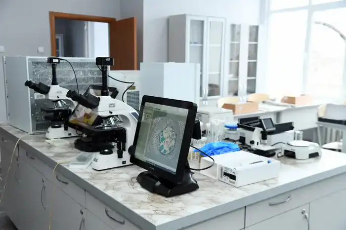 В УНИВЕРСИТЕТЕ АБАЯ ОТКРЫЛИ ШЕСТЬ СОВРЕМЕННЫХ ЛАБОРАТОРИЙ (2)