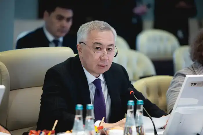 Казахстан инициирует экономические реформы через первое заседание Совета ЕЭК в 2026 году {city2}