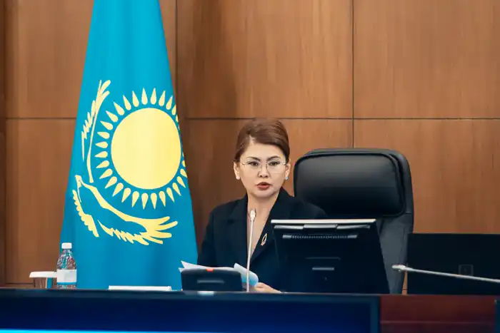 Трудоустройство свыше полумиллиона казахстанцев в 2026 году: влияние на рынок труда и социальную защиту {city2}