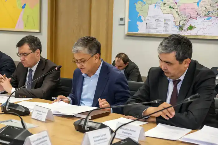 Заседание штаба по общественно-политической ситуации в Туркестане: местные власти обсуждают пути к стабильности {city2}