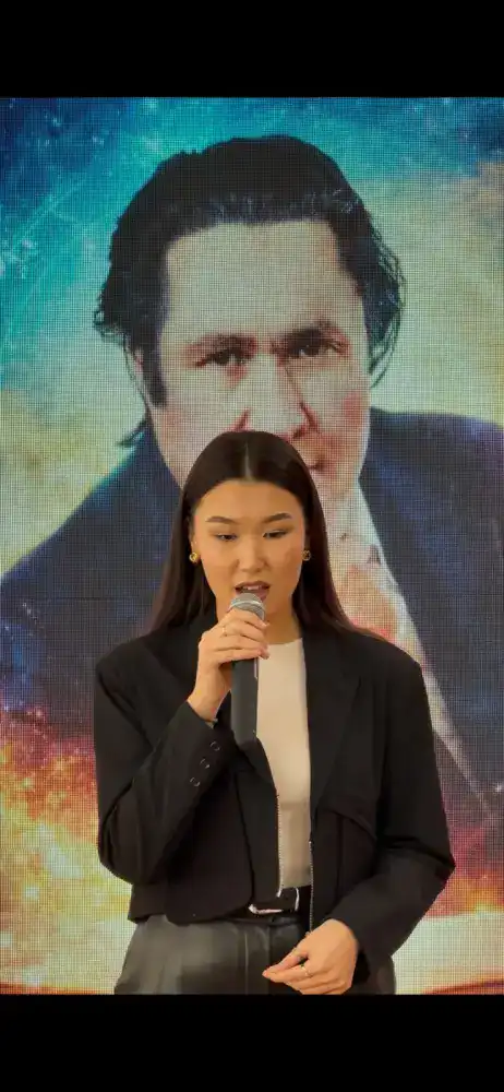 Вечер памяти Мукагали Макатаева: поэзия и музыка в честь 95-летия великого поэта {city2}