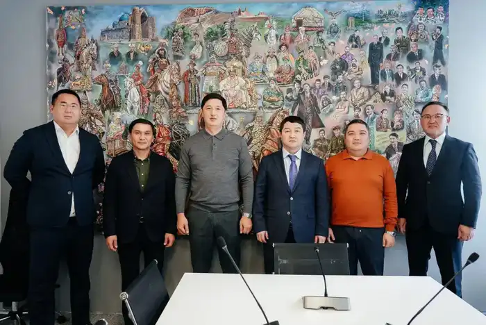 Проект стадиона на 10 тысяч зрителей для Актау презентован акиму Мангистауской области (10)