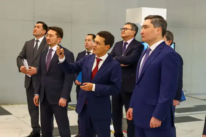Олжас Бектенов на месте: реализация проекта «Долина ЦОДов» в Экибастузе под контролем {city2}