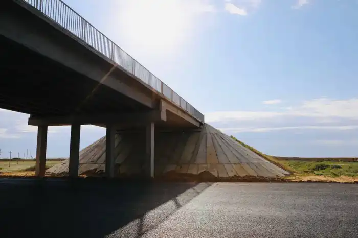 Модернизация дорожной инфраструктуры в Актюбинской области: новые возможности для жителей и бизнеса {city2}