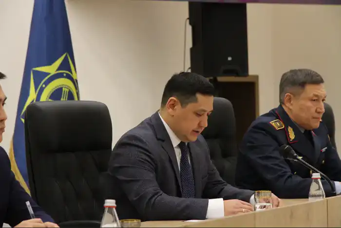 Итоги заседания областного штаба по борьбе с терроризмом: акцент на ответственность и подготовку к вызовам 2026 года {city2}