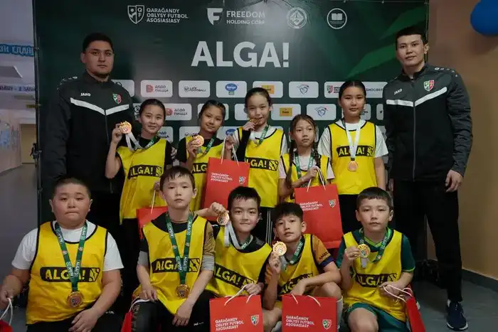 Школьный футбол по стандартам UEFA: в Караганде прошли первые матчи проекта ALGA! (2)