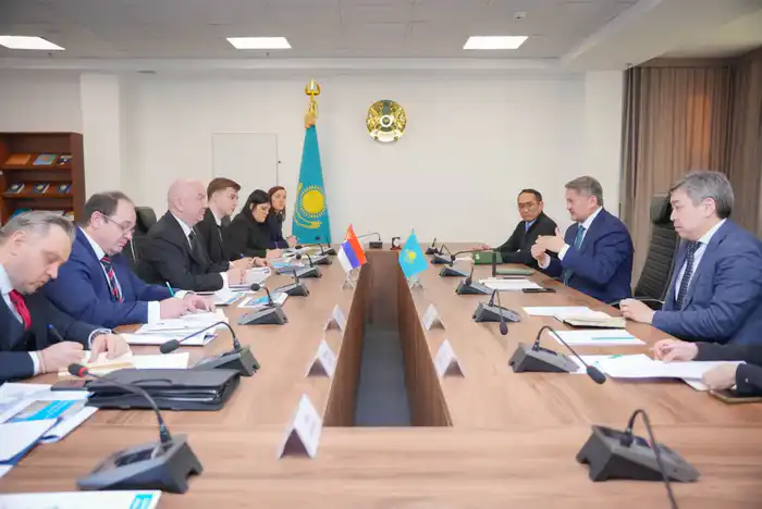 В Алматы обсудили научное сотрудничество с Сербией {city2}