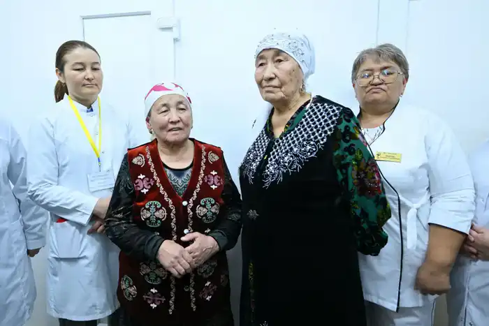 В Аксуатском районе в двух селах открылись медицинские пункты (5)