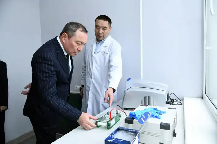 В УНИВЕРСИТЕТЕ АБАЯ ОТКРЫЛИ ШЕСТЬ СОВРЕМЕННЫХ ЛАБОРАТОРИЙ (3)