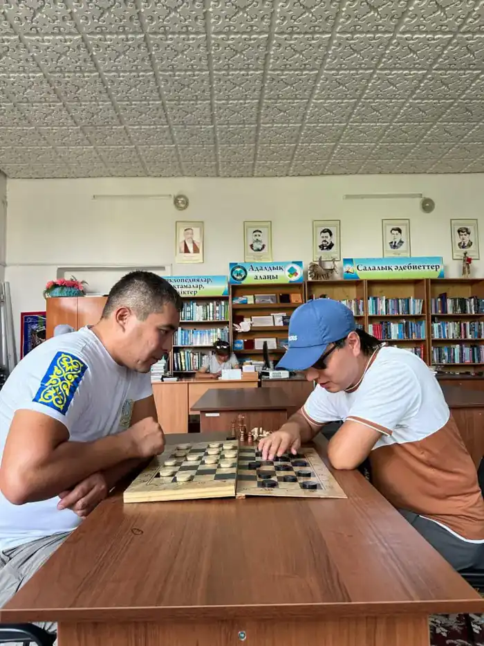 В ТУРКЕСТАНСКОЙ ОБЛАСТИ СИСТЕМНО РЕШАЮТ ВОПРОСЫ ТРУДОУСТРОЙСТВА ГРАЖДАН С ОСОБЫМИ ПОТРЕБНОСТЯМИ (5)