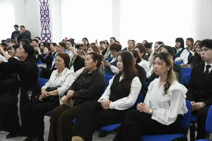 «Абылай хан – великий символ единства страны»: в Астане прошел историко-познавательный форум (5)