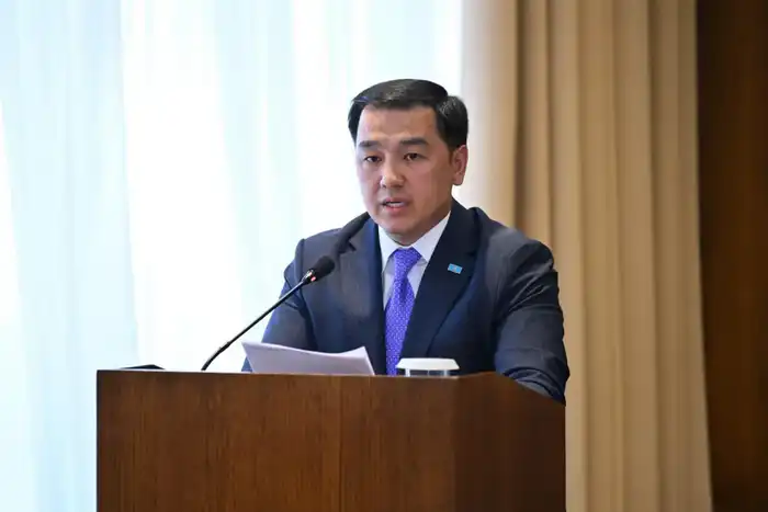 Обсуждены пути реализации поручений Президента (7)