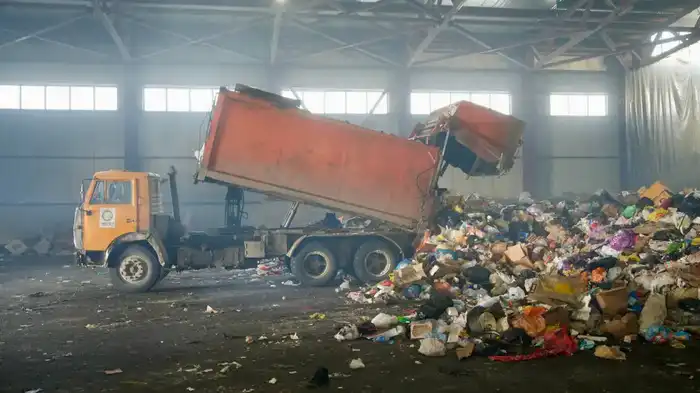 Аким ВКО: Место строительства завода по переработке твердых бытовых отходов должно быть определено в кратчайшие сроки (7)