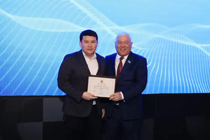 Свет надежды: НПО прокладывают путь к Справедливому Казахстану {city2}