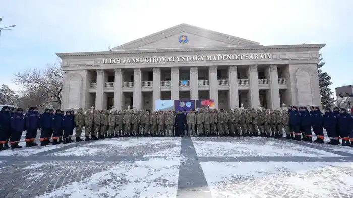 Глава МЧС вручил спасателям Жетісу современную технику (10)