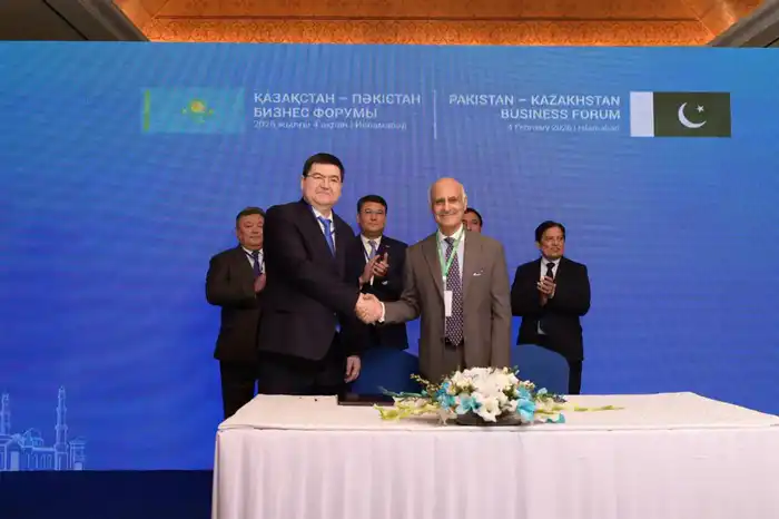 В рамках бизнес-форума «Казахстан – Пакистан» подписано 32 коммерческих документа на сумму около 200 млн долларов США (2)